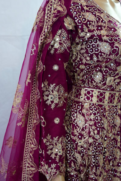 Full Long maxi dress in net | Magenta Pink