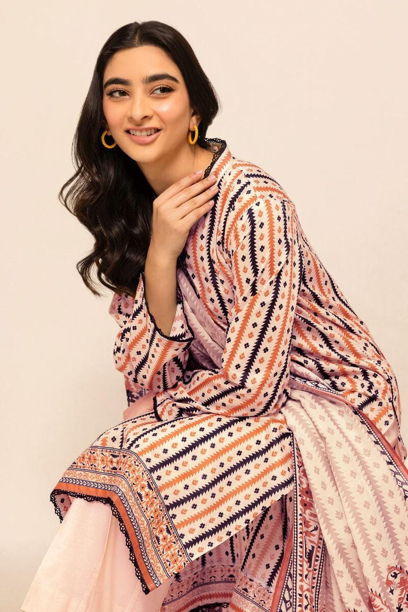Khaadi-Lawn-suit-in-beige