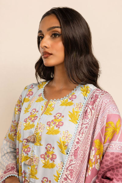Khaadi-Lawn-suit-in-light-blue