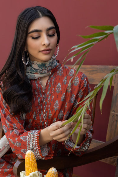 Khaadi-printed-lawn-suit-rust-2024-collection
