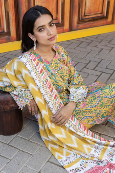 Khaadi-Lawn-suit-in-yellow