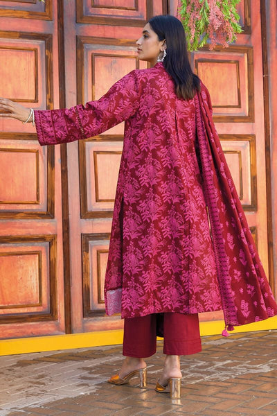 Khaadi-Lawn-suit-in-red