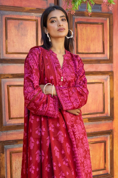 Khaadi-Lawn-suit-in-red