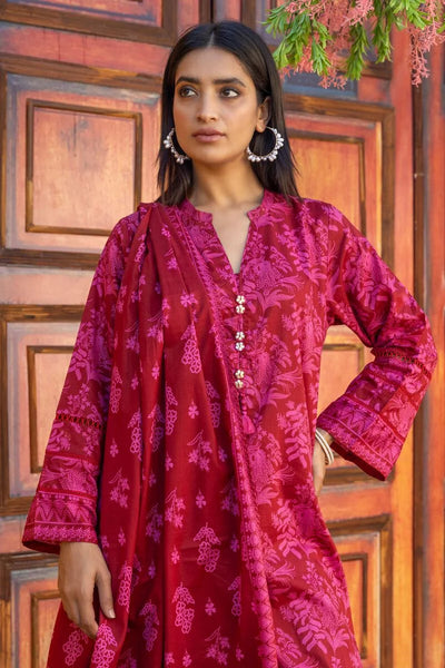 Khaadi-Lawn-suit-in-red