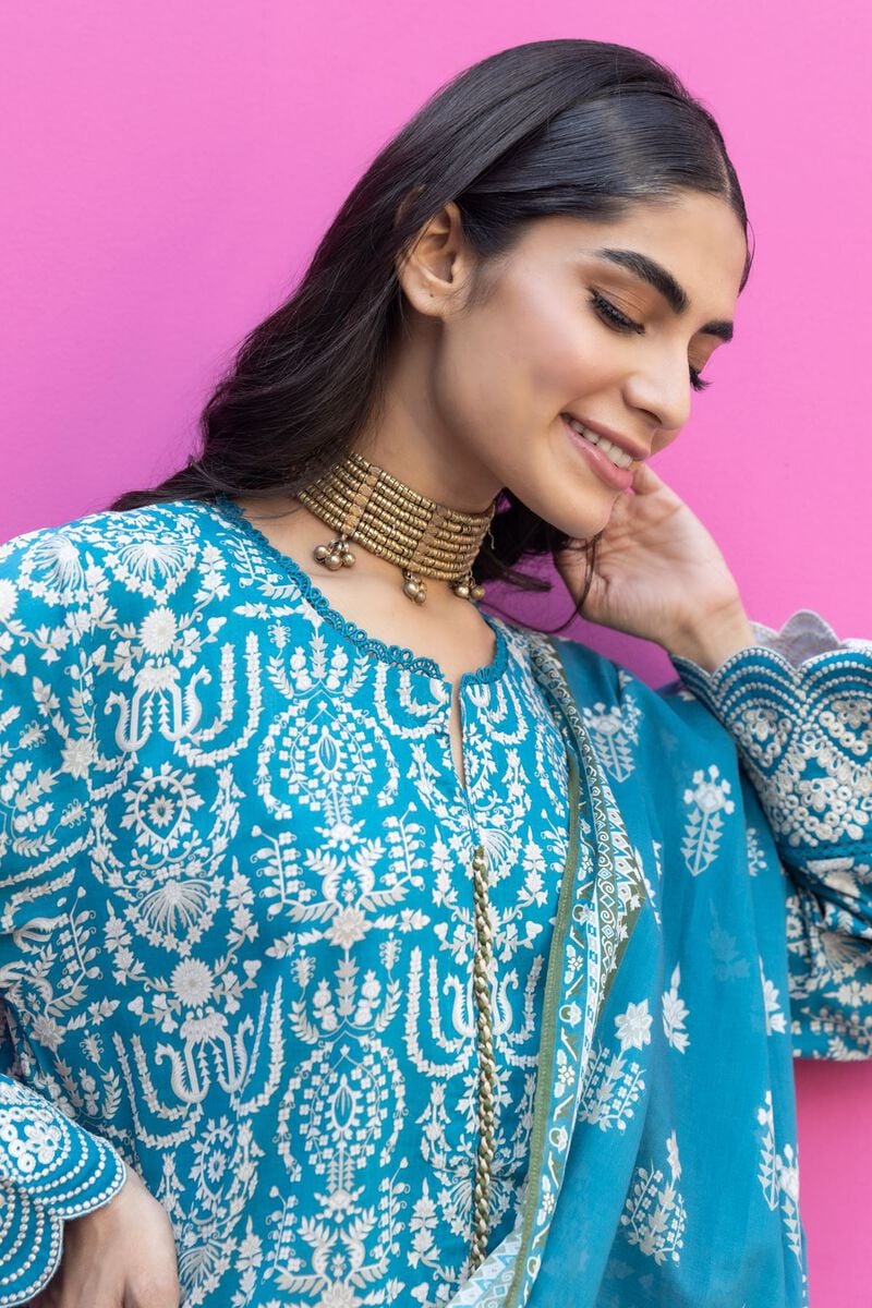 Khaadi-Lawn-suit-in-teal