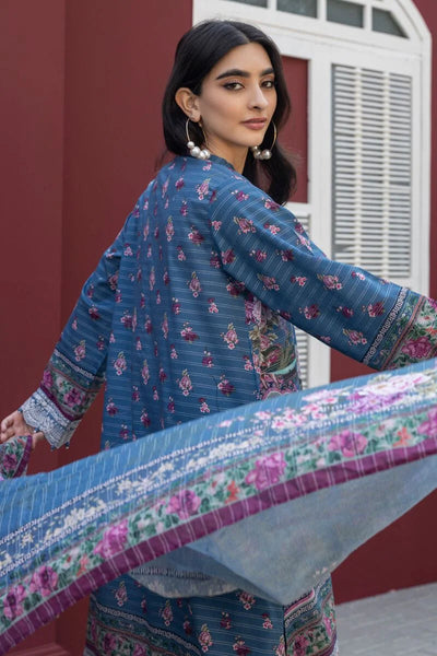Khaadi-Lawn-suit-in-blue
