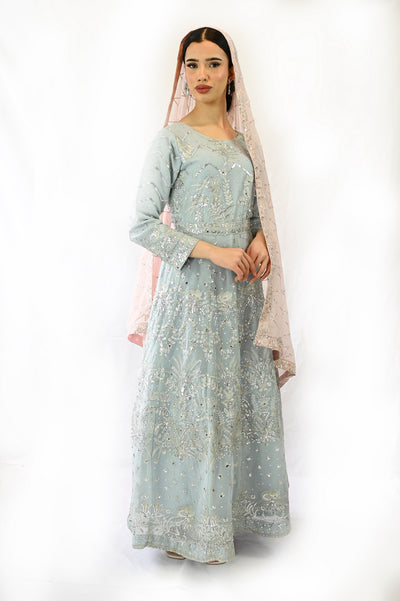 maxi-dress-in-baby-blue