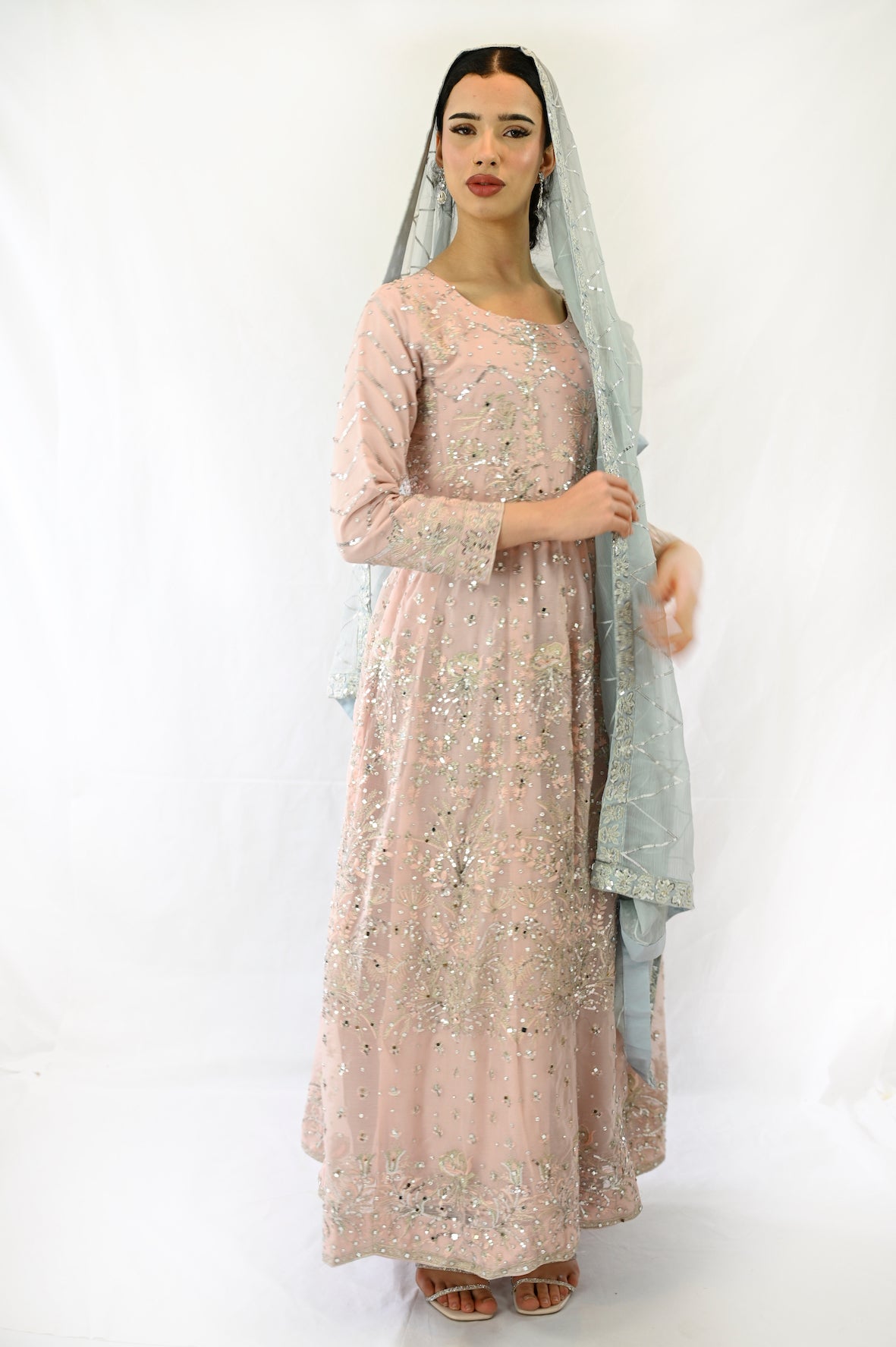 maxi-dress-in-baby-pink