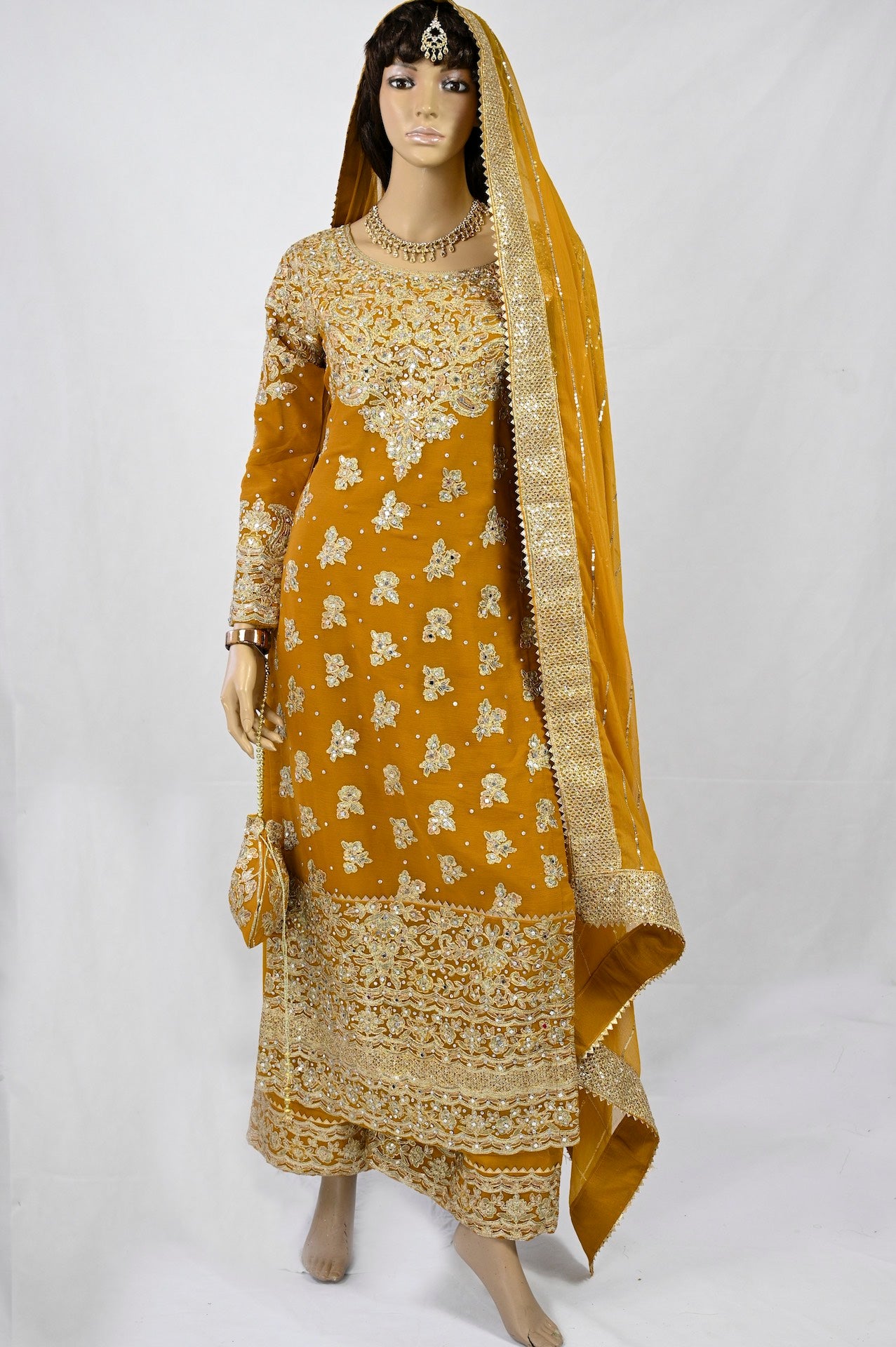 Mehndi Wear MW005