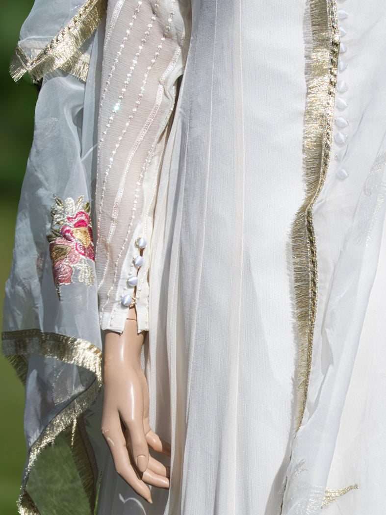 off-white-dress-image-eid-collection-2024