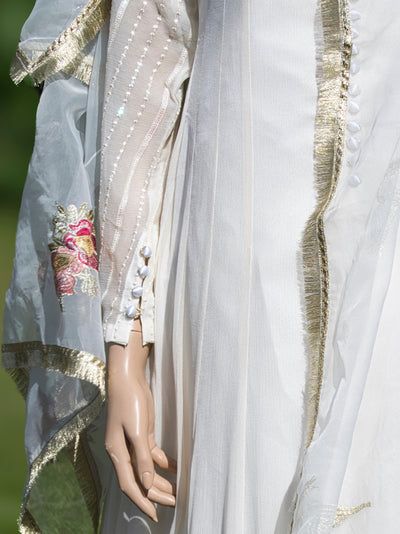 off-white-dress-image-eid-collection-2024