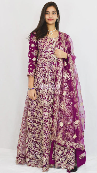 Full Long maxi dress in net | Magenta Pink