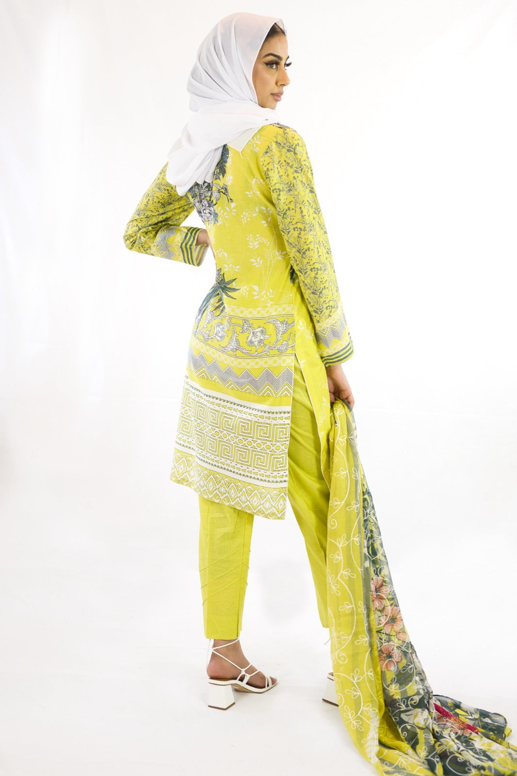 Designer-Casual-wear-Readymade-yellow-Salwar-Kameez