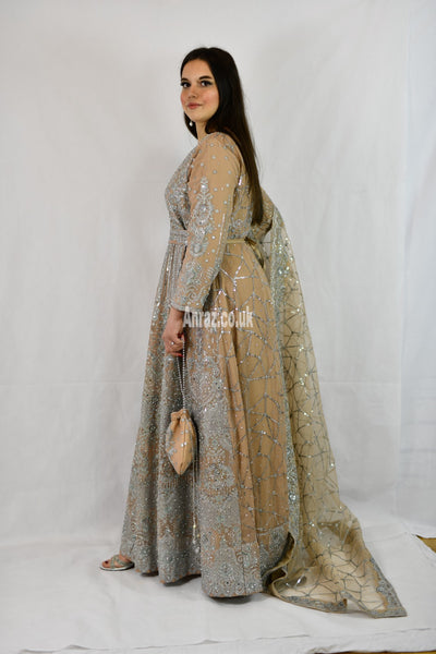 anarkali-maxi-pakistani-wedding-dress-image
